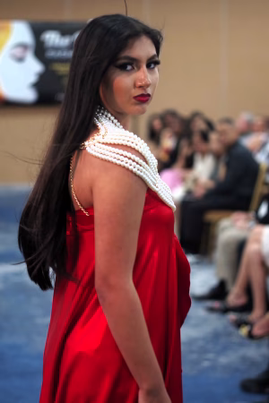 Xochitl Cue - Gallery Image 12