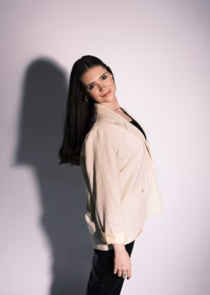 molly hefner - Gallery Image 5