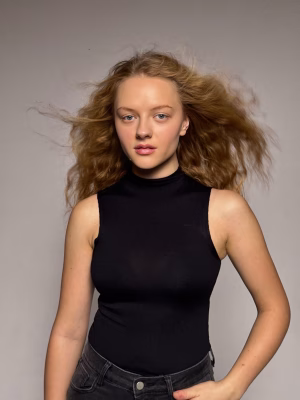 Regina Loginova - Gallery Image 8