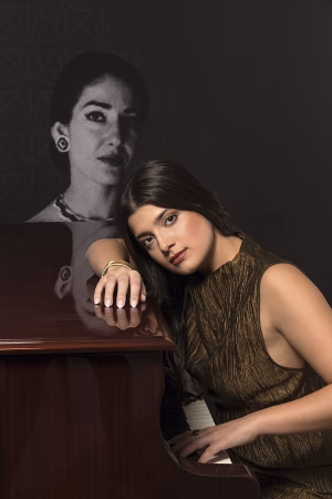 Aggelina Papadopoulou - Gallery Image 5