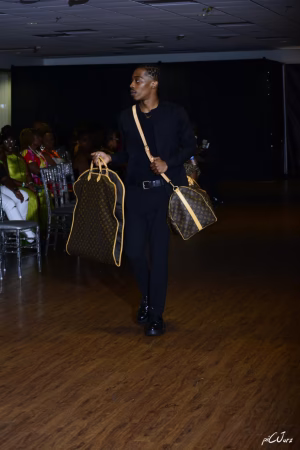 Dee Kemp - Gallery Image 8
