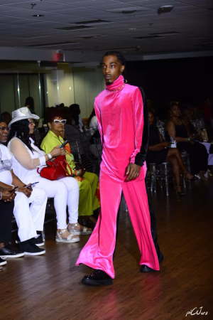 Dee Kemp - Gallery Image 2