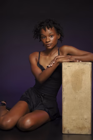 Qurnasia Jones - Gallery Image 1