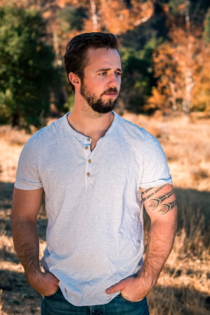 Sam Barnett - Gallery Image 2