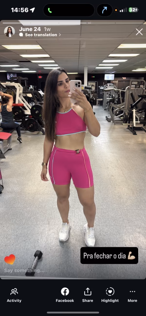 Larissa Lazaro - Gallery Image 10