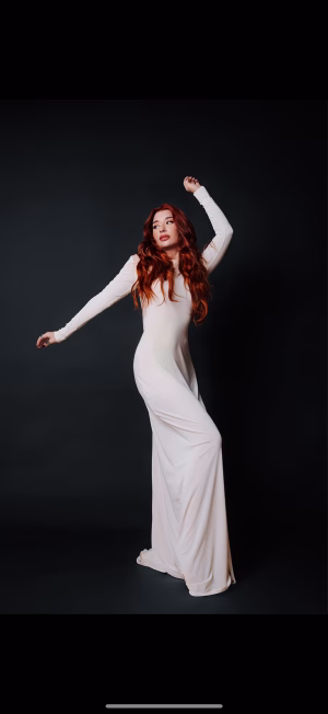 Karyna  Romanova - Gallery Image 25