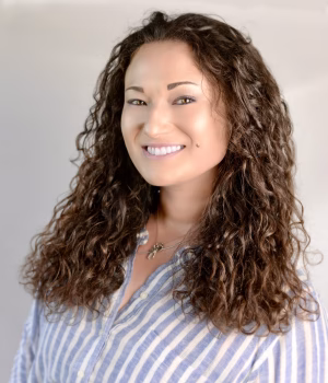 Rachel Weiss - Gallery Image 1