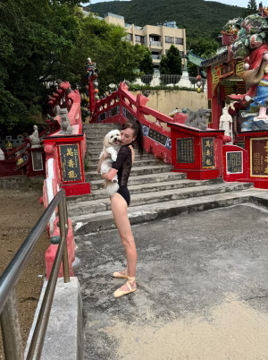 Ashleigh Bennett - Gallery Image 7