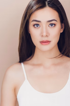 Elizabeth Ng - Gallery Image 1