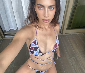 Kaeleigh G - Gallery Image 12