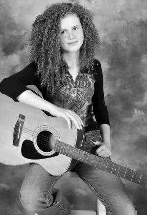 Elisabeth Scribner - Gallery Image 7