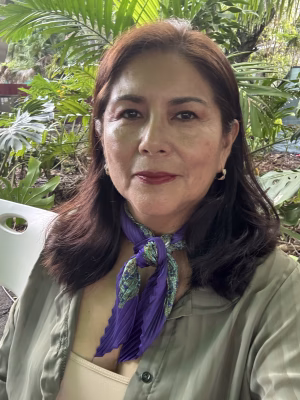 Miriam Castaneda - Gallery Image 1