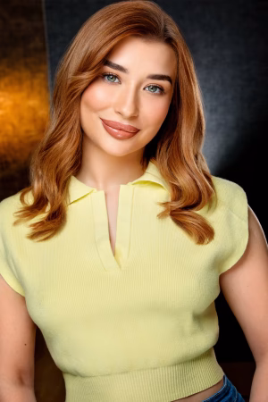 Karyna  Romanova - Gallery Image 18