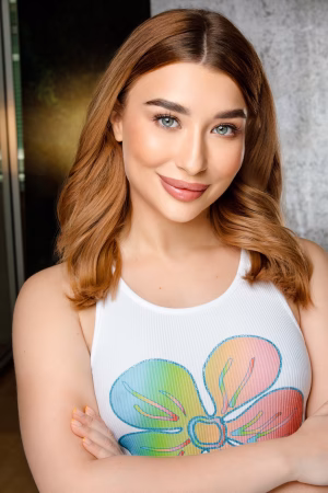 Karyna  Romanova - Gallery Image 19