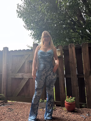 Olivia Chizmar - Gallery Image 10