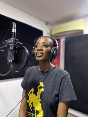 Stephanie Ugbeye - Gallery Image 9