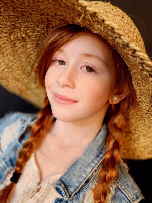 Emily Raddatz - Gallery Image 8