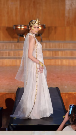 Debora Marin - Gallery Image 3