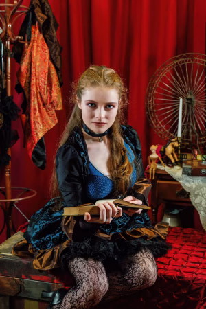 Carlie  Miles - Gallery Image 11