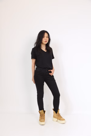 Elena Ten - Gallery Image 2