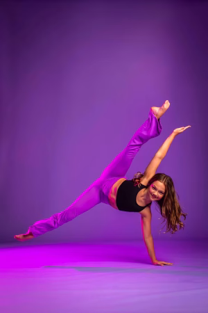 Kelsie Jade Tyler - Gallery Image 8