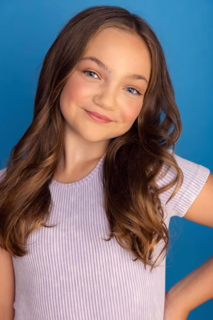 Kelsie Jade Tyler - Gallery Image 1