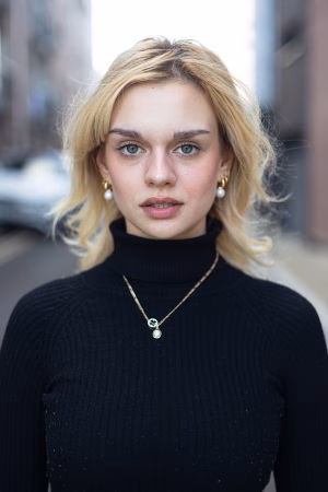 Lea Talia Meic - Gallery Image 1