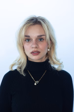 Lea Talia Meic - Gallery Image 3
