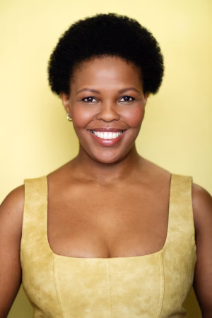 sheila moikangoa - Gallery Image 1
