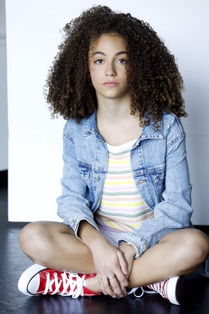 Netéyah Boyle - Gallery Image 1