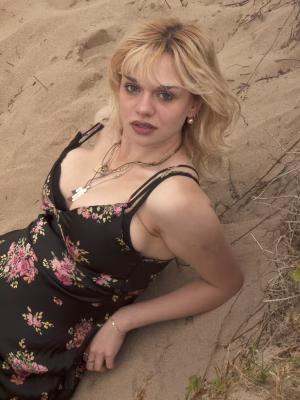 Lea Talia Meic - Gallery Image 5