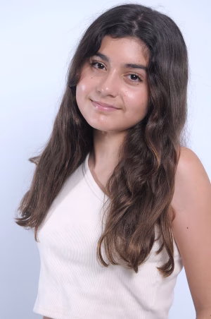 Maria Eduarda Silva - Gallery Image 4
