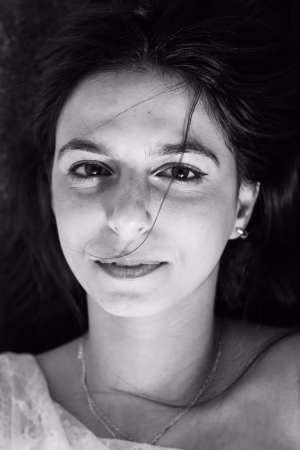 Alyssa Campagna - Gallery Image 1