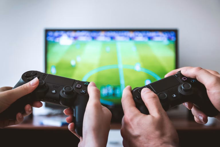 $450/Day Sports Video Game Commercial Casting – Apply Now