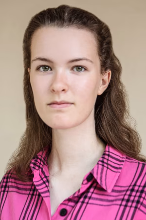 Hannah Reeve - Gallery Image 4