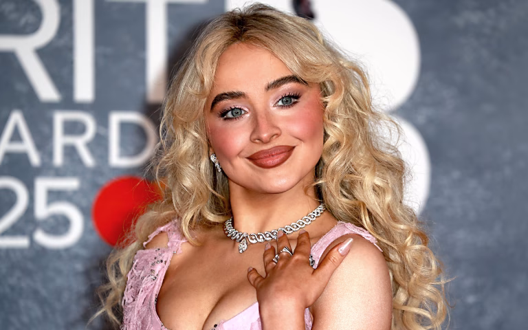 Sabrina Carpenter’s Man’s Best Friend: Bold, Provocative, and Unapologetically Fun
