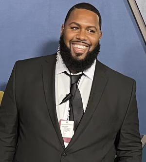 Darryl DeShawn - Gallery Image 1