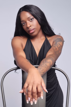 VERONICA  THOMAS - Gallery Image 3