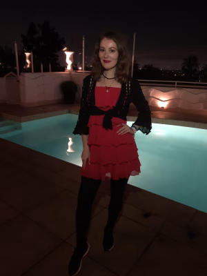 Madeline Arnold - Gallery Image 1