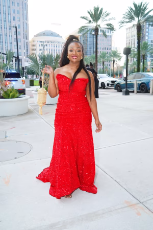 Shelanda Brown - Gallery Image 9
