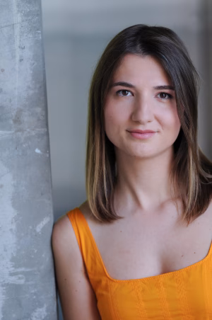 Dayana Assad - Gallery Image 4