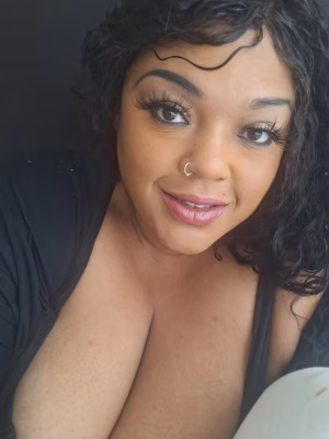 Ebony Brown - Gallery Image 4