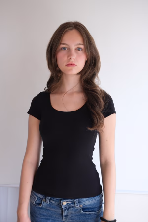 Alva Holthaus - Gallery Image 2