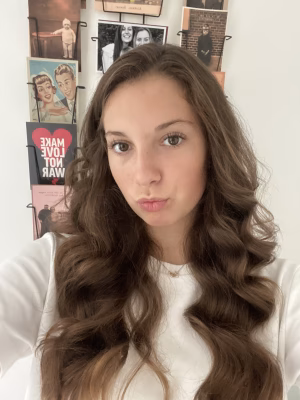 Axelle Van Rossen - Gallery Image 2