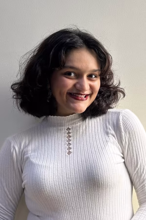 Ananya Panchal - Gallery Image 1