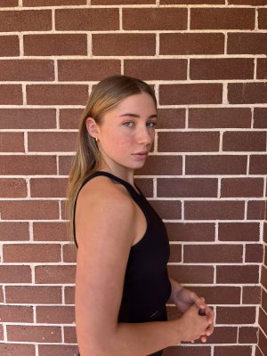 Lauren Flint - Gallery Image 1