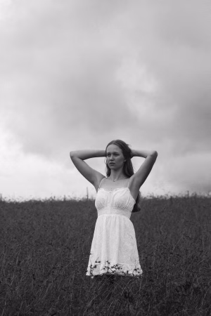 Sophie Blackburn - Gallery Image 8