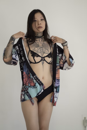 Evangeline Chen - Gallery Image 2