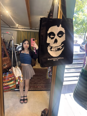 Sophia Crisostomo - Gallery Image 1