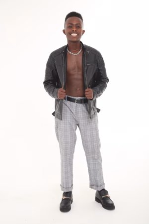 Avuyile Ntwanambi - Gallery Image 7